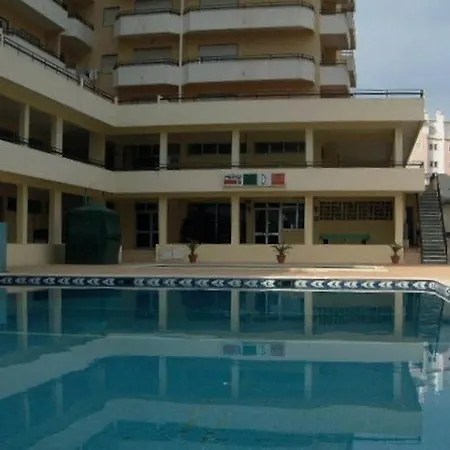Da Rocha - 1bdr - 2 Pools - At 100m Casa de Férias